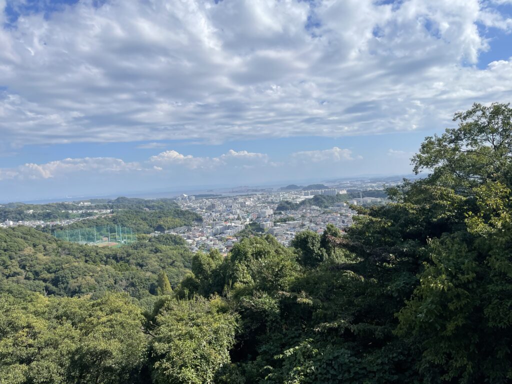 金沢動物園のしいの木山展望台(標高116m)からの眺め